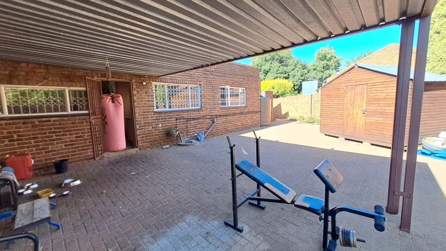 3 Bedroom Property for Sale in Heuwelsig Free State